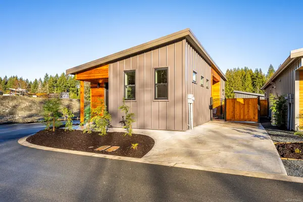 3025 Royston Rd #20, Cumberland, BC V0R 1S0