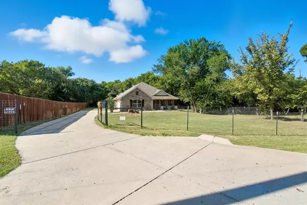 Springtown, TX 76082,104 Candis Ct Court