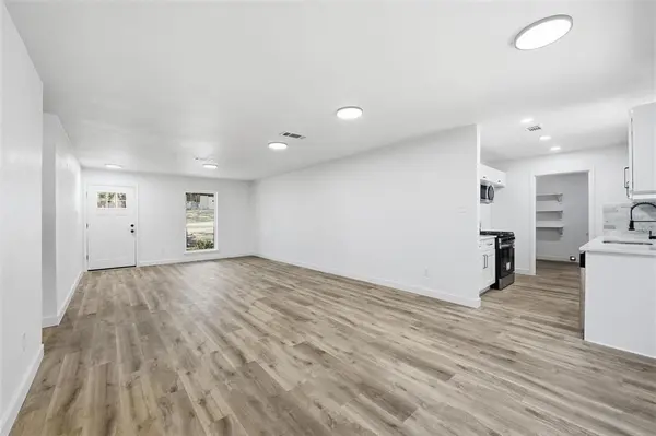 North Richland Hills, TX 76182,7024 Crabtree Lane