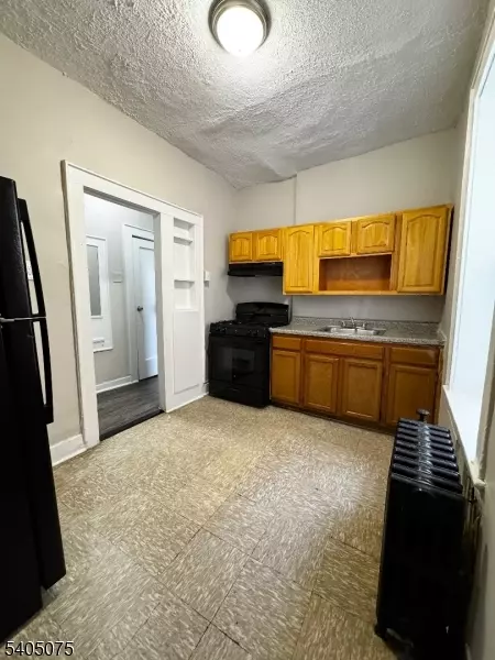 671 Lincoln Avenue #109, City Of Orange Twp., NJ 07050