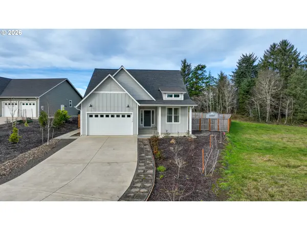 1190 SE BUGLE AVE, Warrenton, OR 97146