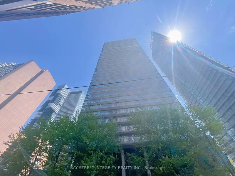 37 Grosvenor ST #1710, Toronto C01, ON M4Y 3G5