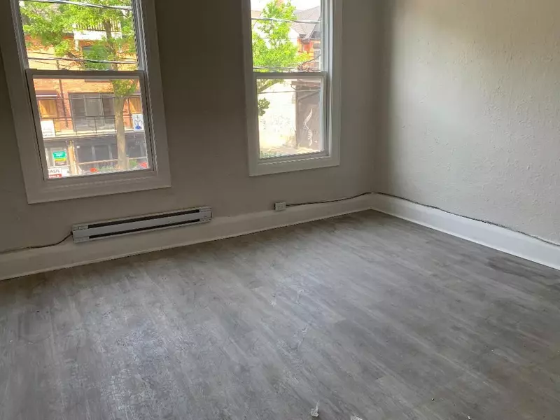 461 Parliament ST ##201, Toronto C08, ON M5A 3A3