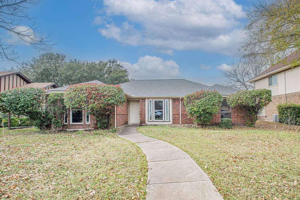 2709 Cornell Drive, Rowlett, TX 75088
