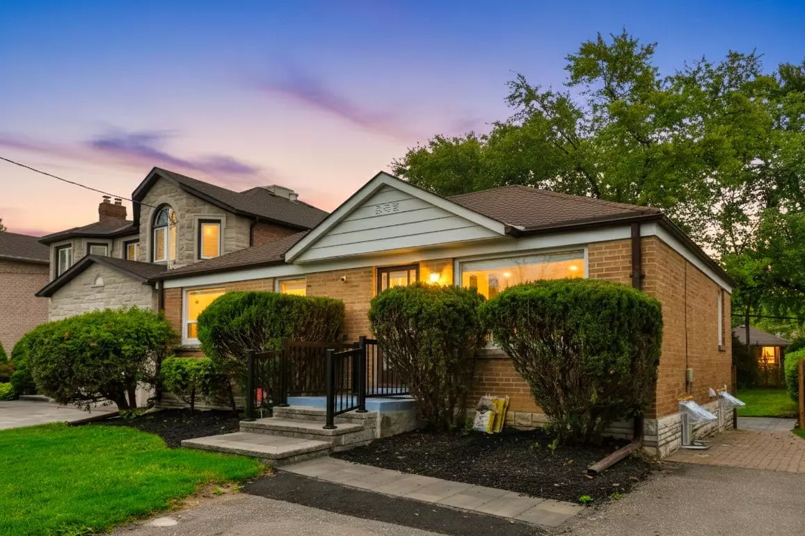 Toronto C14, ON M2M 1Y9,219 Pemberton AVE