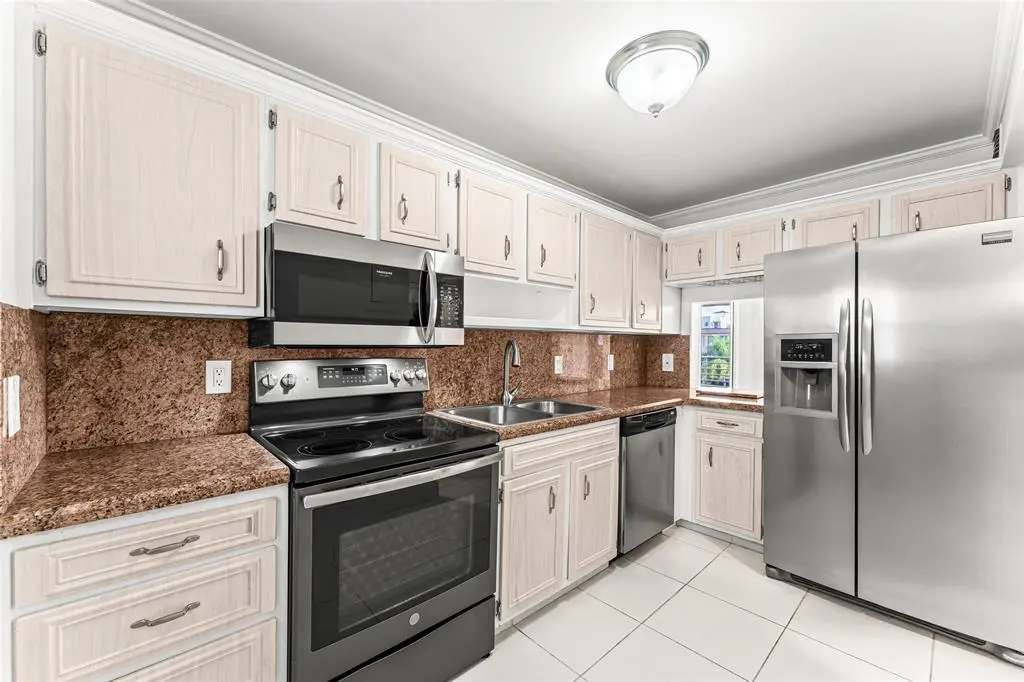 Lighthouse Point, FL 33064,4500 N Federal Hwy #344E