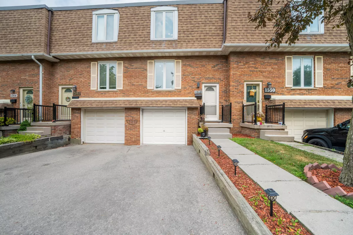 Burlington, ON L7P 2B5,1548 Westminster PL