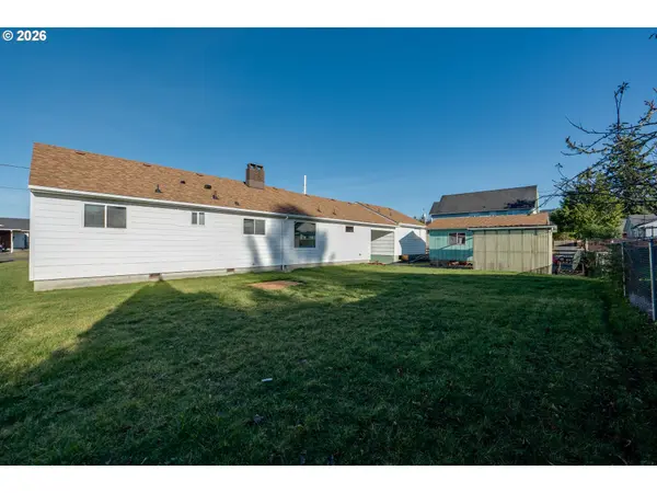 1255 AVENUE A, Seaside, OR 97138