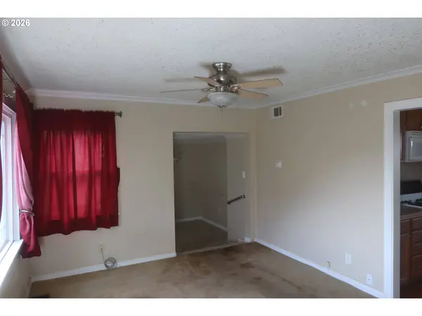 Wood Village, OR 97060,138 MAPLE BLVD