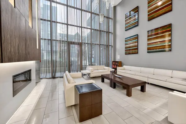 Toronto C08, ON M5A 1P9,320 Richmond ST E #306