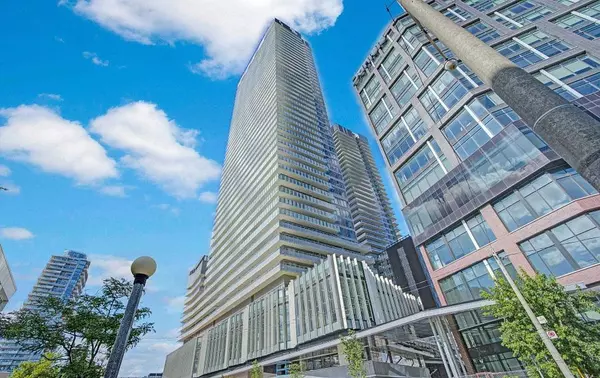 15 Lower Jarvis ST #904, Toronto C08, ON M5E 1Z2