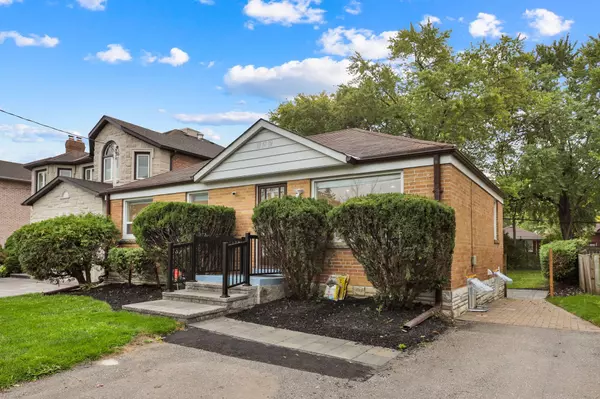 Toronto C14, ON M2M 1Y9,219 Pemberton AVE