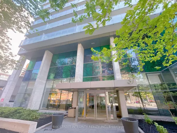 Toronto C01, ON M4Y 3G5,37 Grosvenor ST #1710