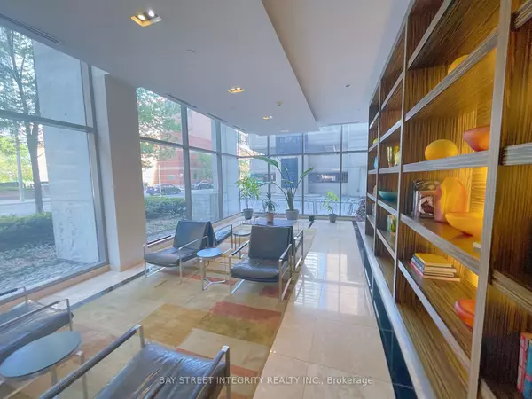 Toronto C01, ON M4Y 3G5,37 Grosvenor ST #1710