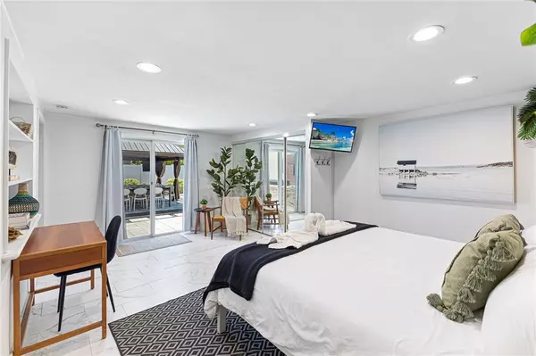 Wilton Manors, FL 33334,14 NE 29th St