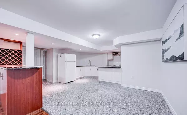 Markham, ON L6C 2C3,3 Stonebridge DR #Bsmt