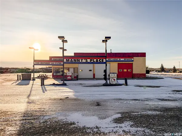 870 3rd AVENUE W, Shaunavon, SK S0N 2M0