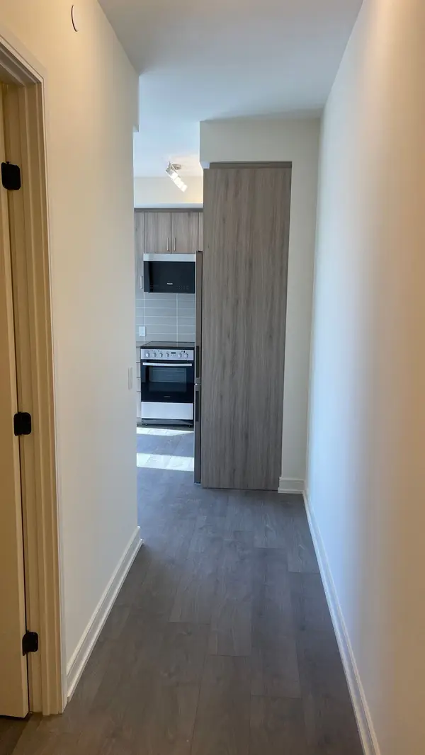 Milton, ON L9T 3L3,8020 Derry RD #509