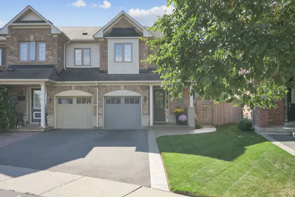 2057 Fiddlers WAY, Oakville, ON L6M 0M4