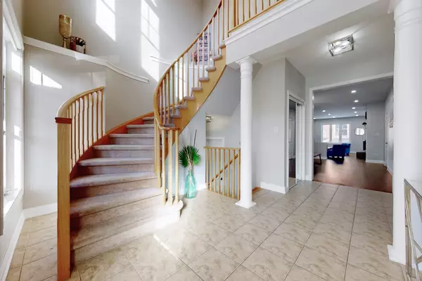 Milton, ON L9T 7A9,319 Giddings CRES