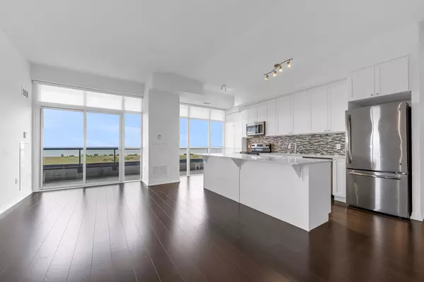 560 North Service RD N #901, Grimsby, ON L3M 4E8