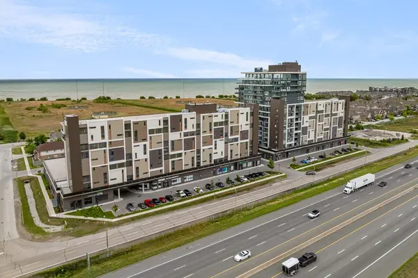 Grimsby, ON L3M 4E8,560 North Service RD N #901