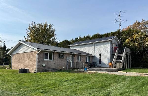 19311 Gore RD, Chatham-kent, ON N0P 1A0