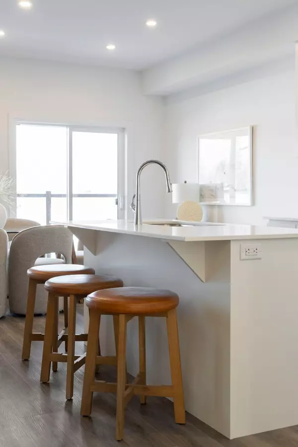 Hamilton, ON L0R 1W0,14 Clear Valley LN