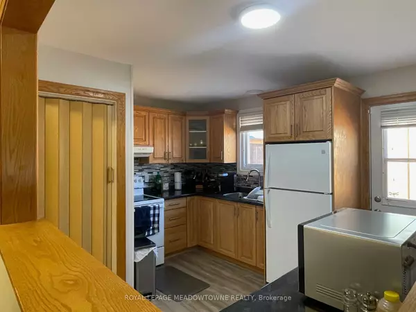 Niagara Falls, ON L2G 7L1,7010 Bonnie ST