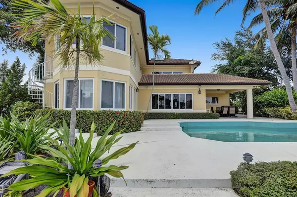 Pompano Beach, FL 33062,2484 SE 12TH ST