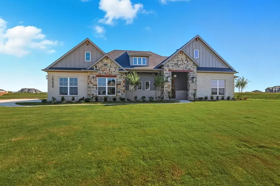 10650 Rye Bread Lane, Maypearl, TX 76084