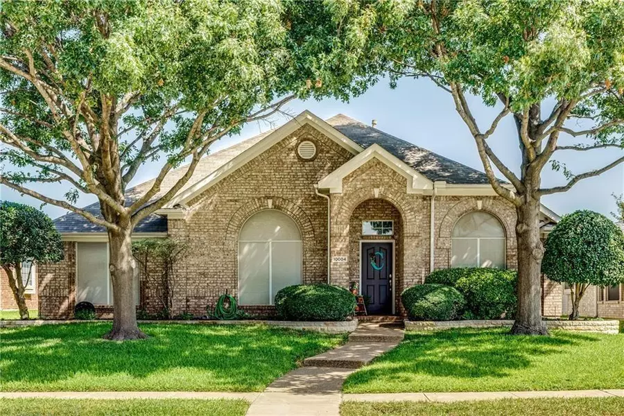 10004 Belfort Drive, Frisco, TX 75035