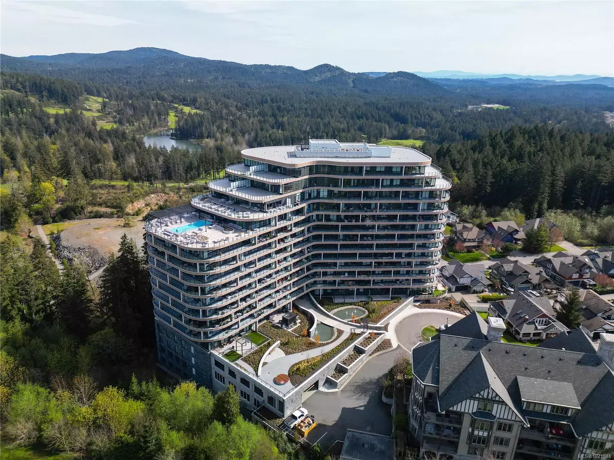 Langford, BC V9B 6R6,2000 Hannington Rd #1402