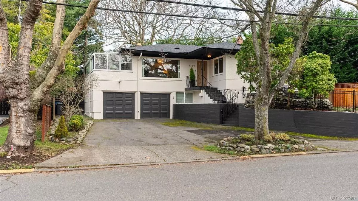 Oak Bay, BC V8V 3K8,2360 Cranmore Rd