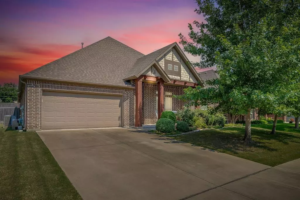 Benbrook, TX 76116,4005 Brookdale Road