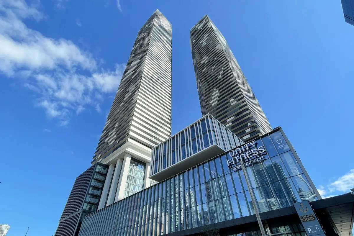 Toronto C08, ON M5E 0G1,55 Cooper ST #5910