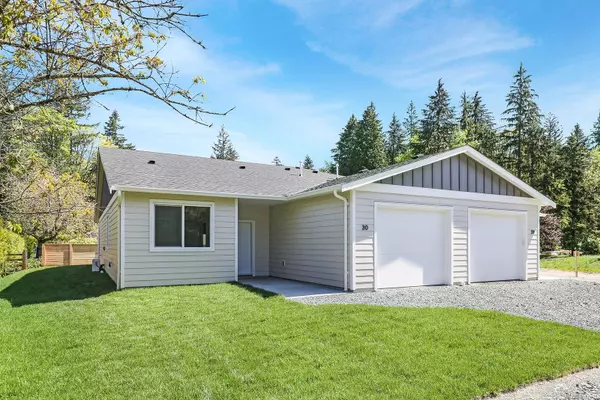 1505 Croation Rd #25, Campbell River, BC V9W 3T4