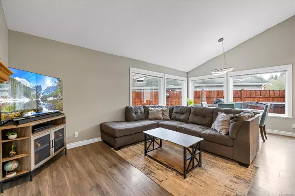 French Creek, BC V9P 2Z5,560 Viking Way