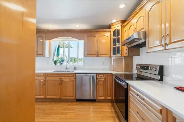 Langford, BC V9B 6N8,2234 Setchfield Ave