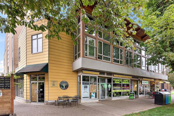 240 Cook St #211, Victoria, BC V8V 3X3