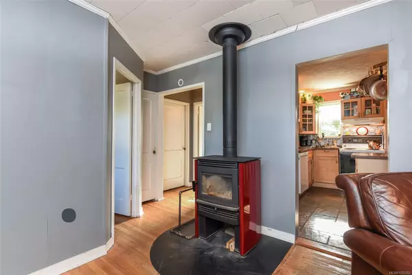 Cumberland, BC V0R 1S0,2767 Ulverston Ave