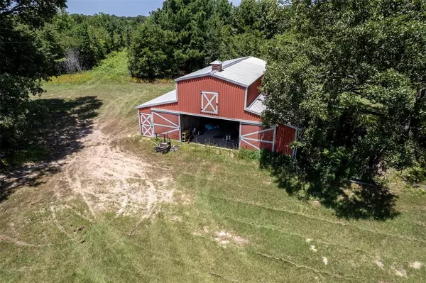 Mineola, TX 75773,100 Inwood