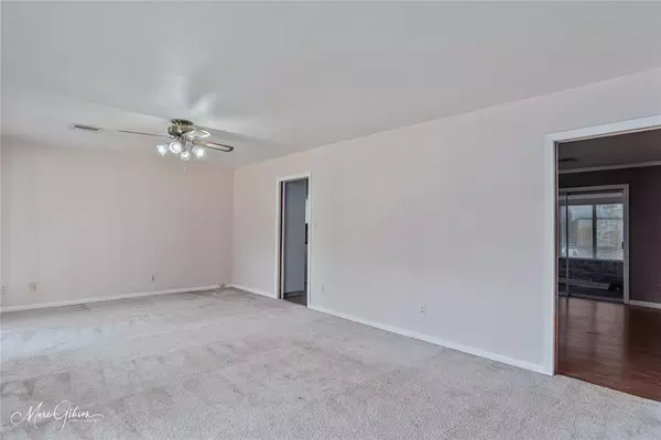 Bossier City, LA 71112,4100 Parkway Drive