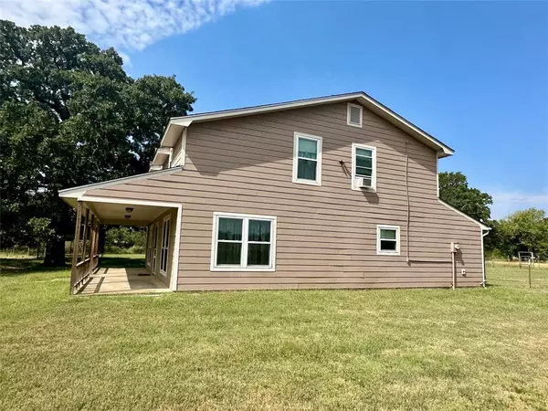 Terrell, TX 75160,9984 Private Road 2327