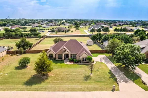 5830 Shiloh Forest Drive, Midlothian, TX 76065