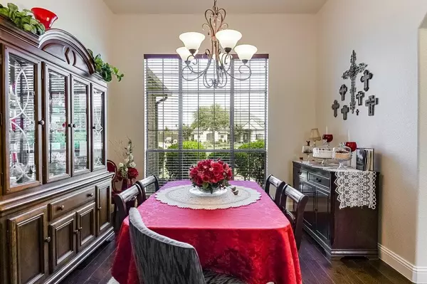 Midlothian, TX 76065,5830 Shiloh Forest Drive