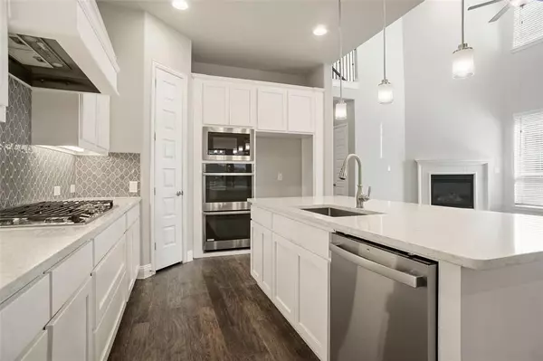 Irving, TX 75038,3456 Begonia Lane