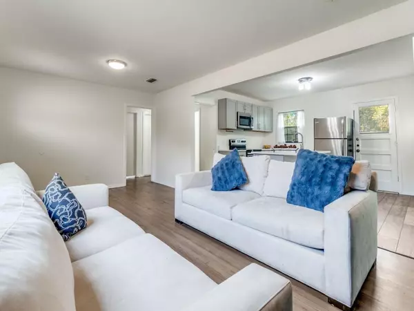 Dallas, TX 75218,11528 Sinclair Avenue