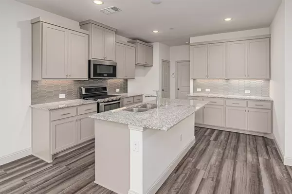 Allen, TX 75013,988 Emil Place