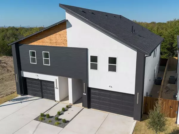 5851 & 5849 Millar Drive, Dallas, TX 75236